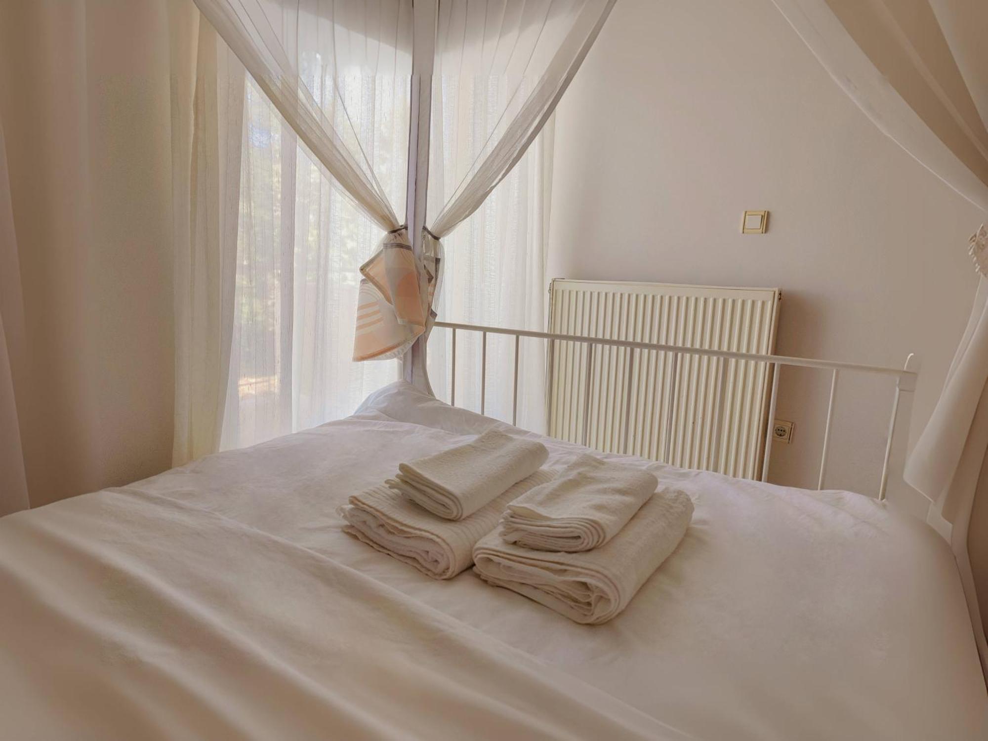 Artemis Garden Near Airport 호텔 외부 사진