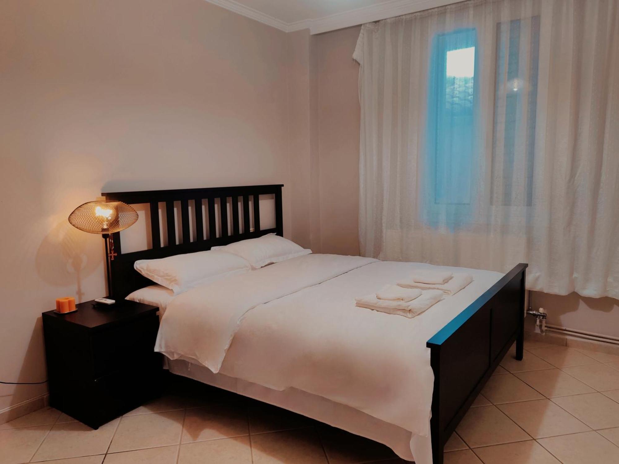 Artemis Garden Near Airport 호텔 외부 사진